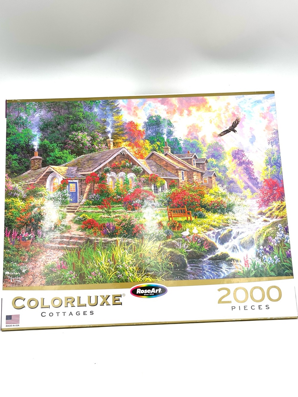 RoseArt Colorluxe Cottages 2000-Piece Puzzle